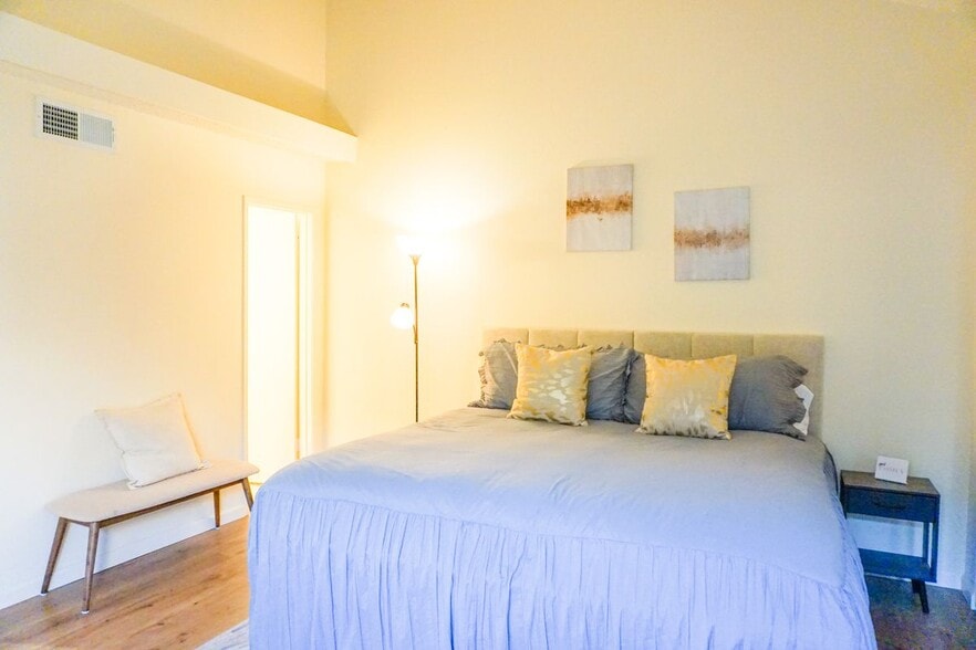 Building Photo - 82186 Bergman Dr