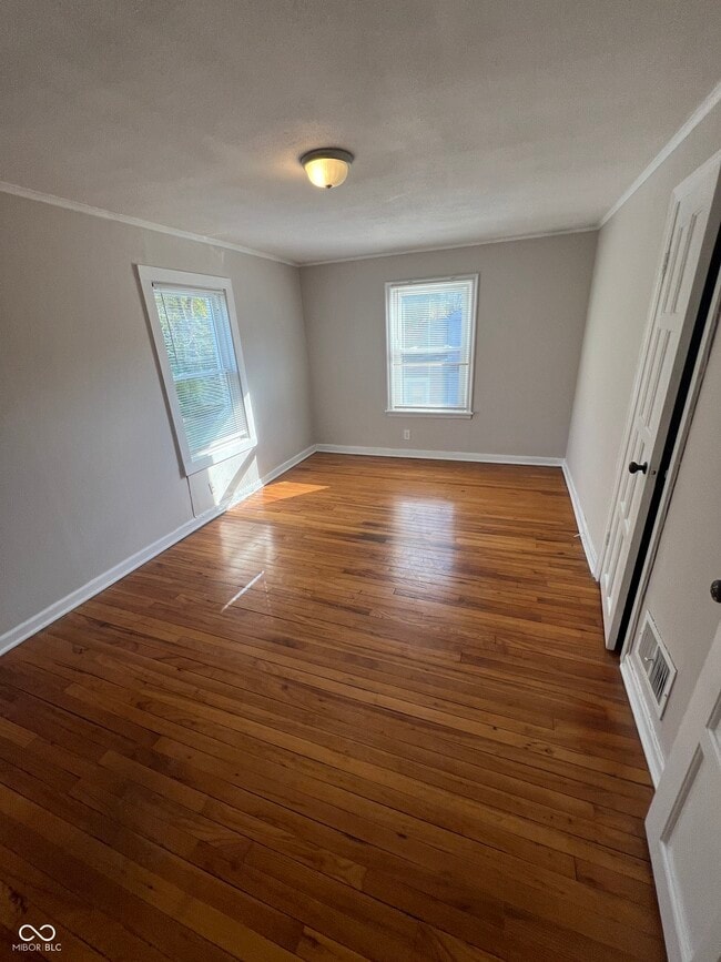 Building Photo - 6967 N College Ave