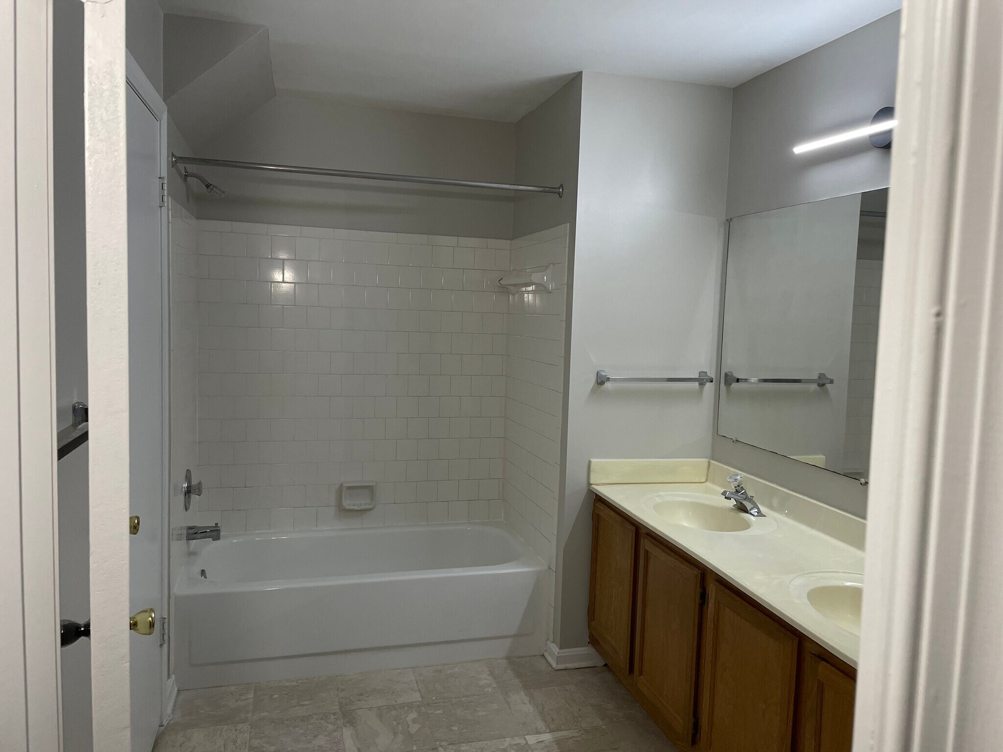 Building Photo - 4112 Kennygreen Ct