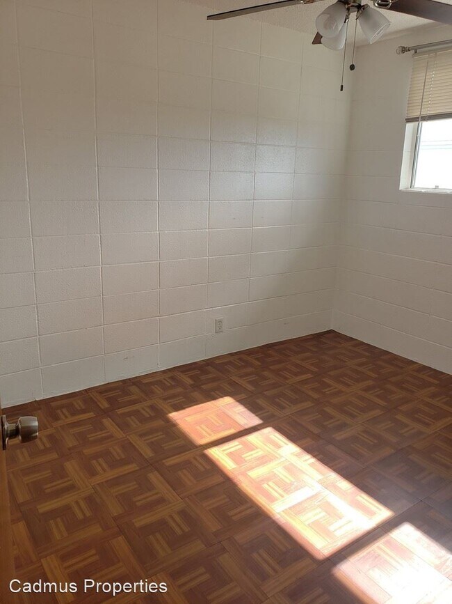 Building Photo - 2 br, 1 bath House - KUNIA PALMS 94-011 WA...