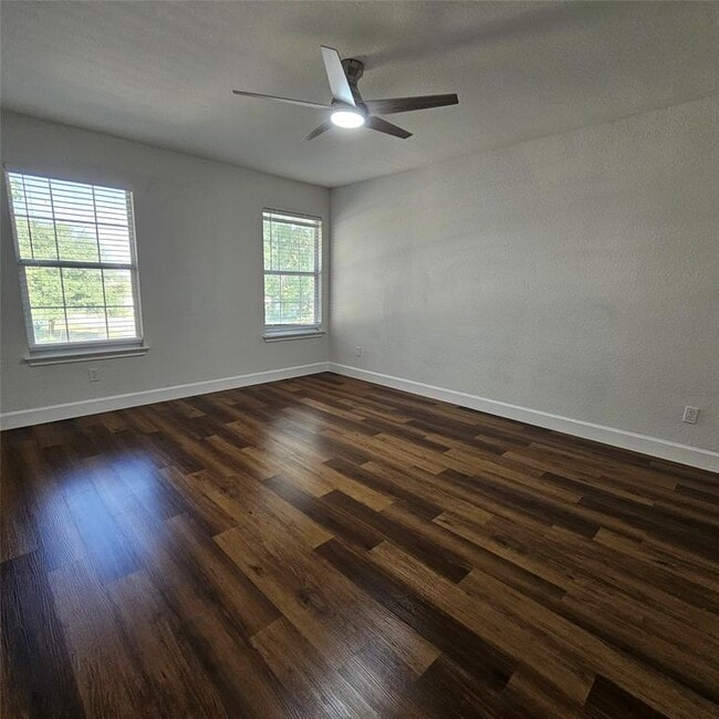 Building Photo - 109 Sydney's Way