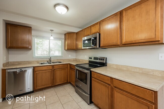 Building Photo - 4510 Palmer Park Blvd