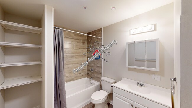 Bathroom - 1707 Georgia Ave