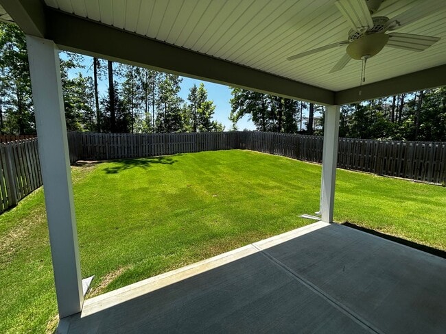 Building Photo - 1935 Preservation Cir