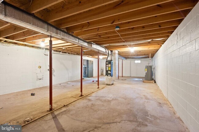 Building Photo - 6314 Foster Rd
