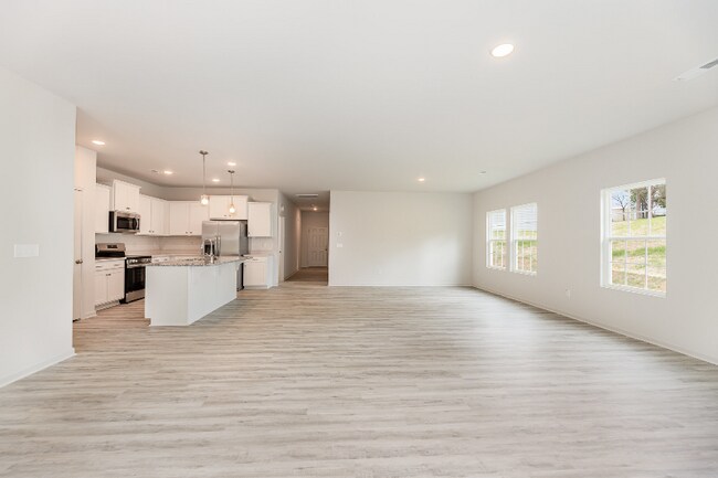 Building Photo - 6367 Sheringham Dr