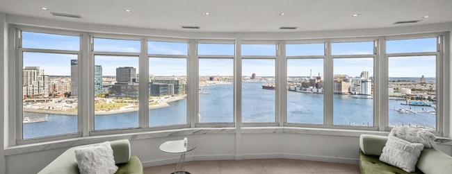 Building Photo - 100 Harborview Dr