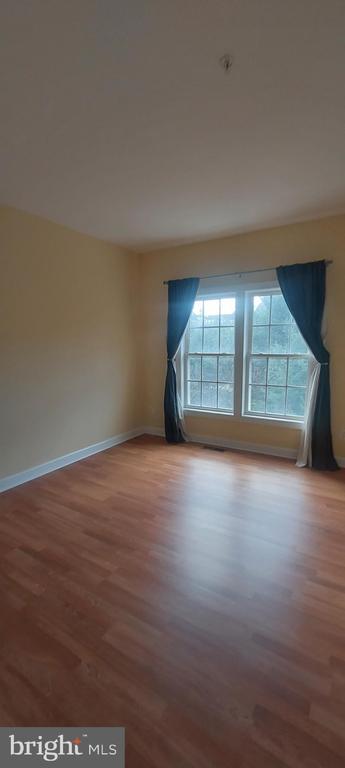 Building Photo - 575 Odendhal Ave