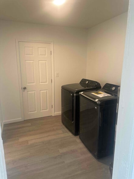 Building Photo - 46 Lincoln St