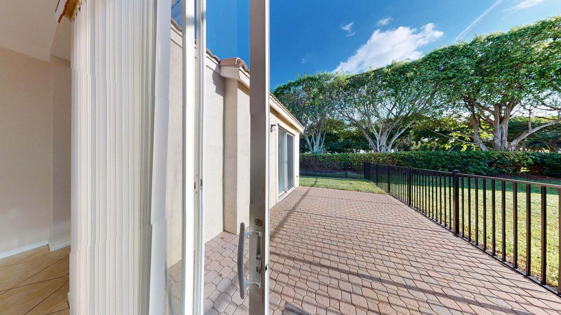 Building Photo - 9710 Wyeth Ct