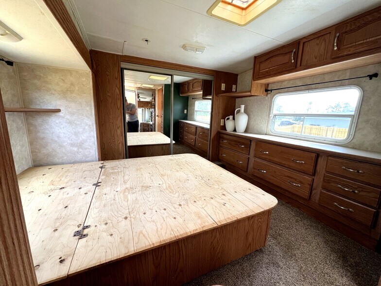 Building Photo - 2609 SW 176th Loop