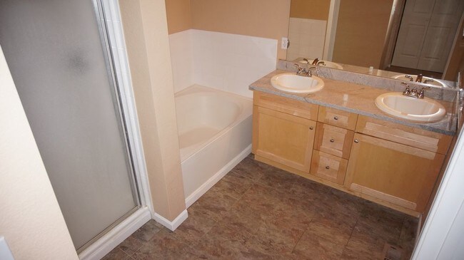 Building Photo - 6408 Silver Mesa Dr