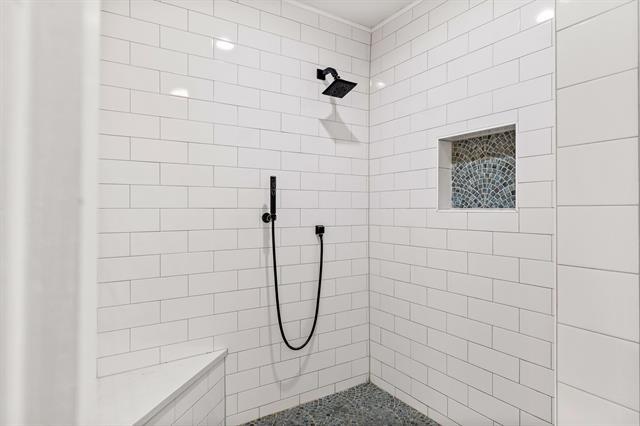 Building Photo - 2205 Timberwood