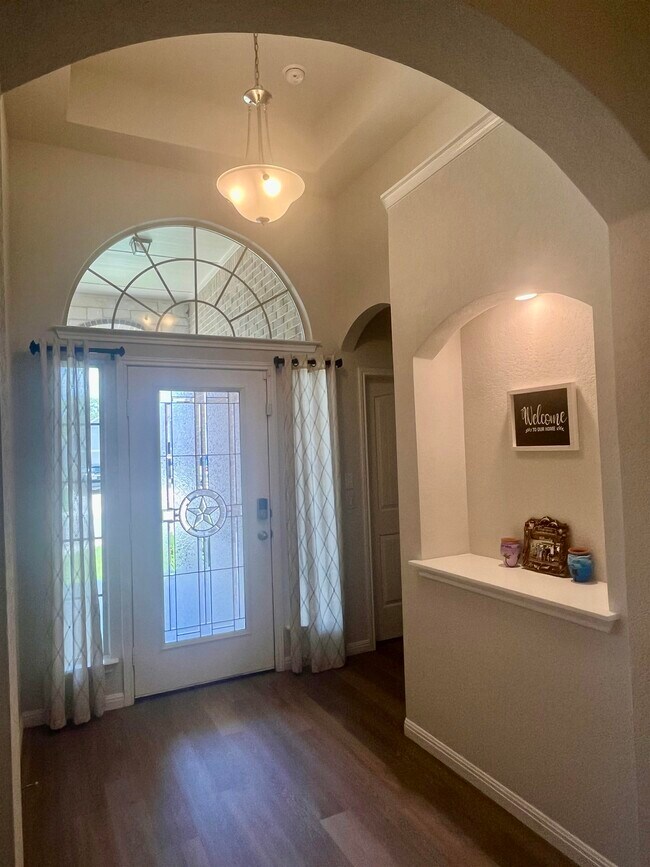 Building Photo - 1333 Spicewood Dr