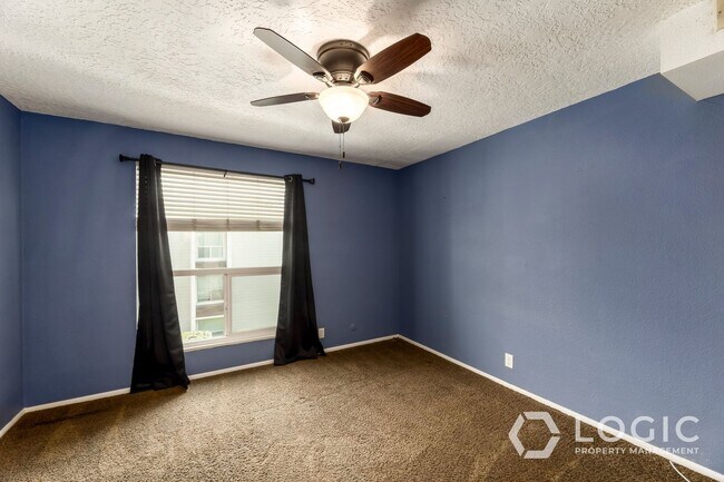 Building Photo - 4629 S Quail Vis Cv
