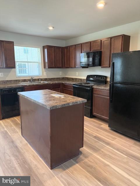Building Photo - 104 Reign Wy