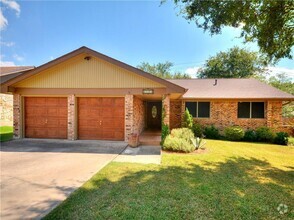 Building Photo - 4818 Canyonbend Cir