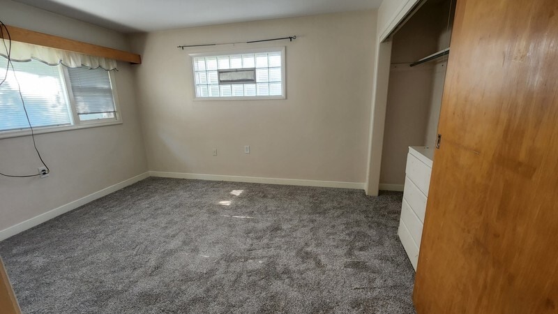 Building Photo - 577 N 100 W