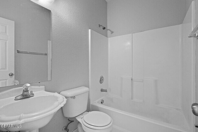 Building Photo - 7908 Mt Latona Dr