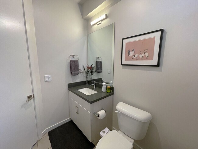 Building Photo - 14107 W Monroe Pl