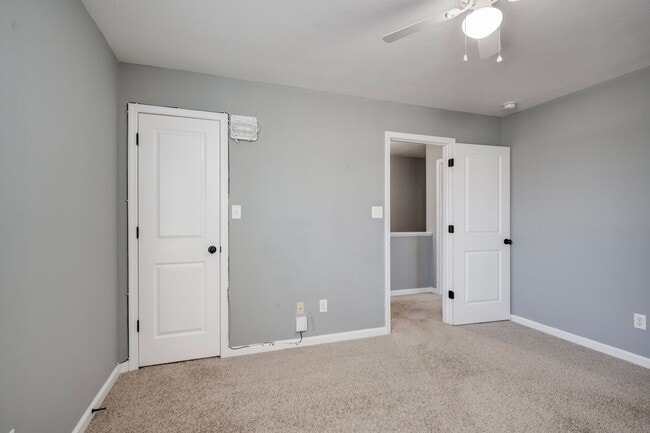 Building Photo - 716 Whispering Willow Way