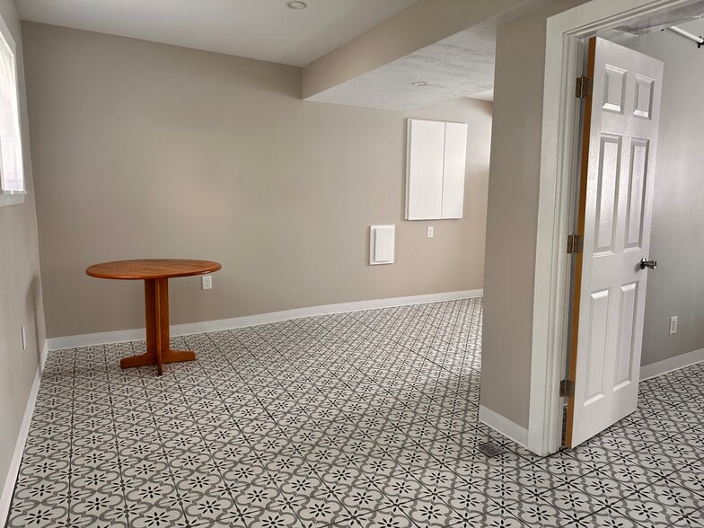 Kitchen - 1111 Garfield St