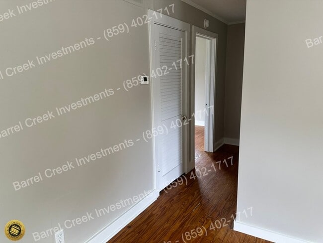 Building Photo - 426-428 Smith (REHAB)
