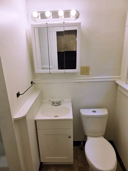 Bathroom Vanity - 45 1/2 E Duncan St