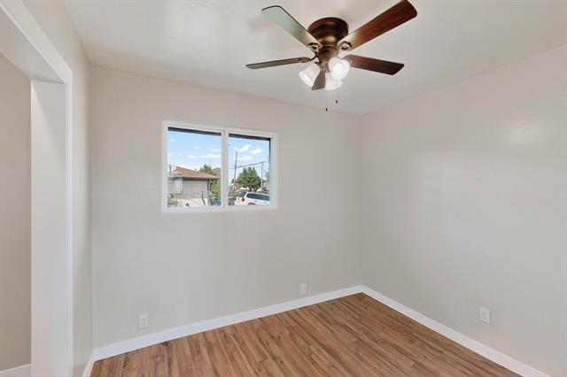 Building Photo - 1407 El Camino Cir