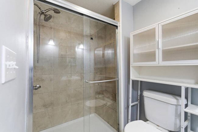 Building Photo - 986 Shaula Dr