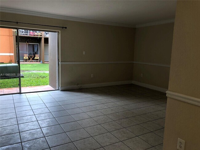 Building Photo - 9467 SW 76th St