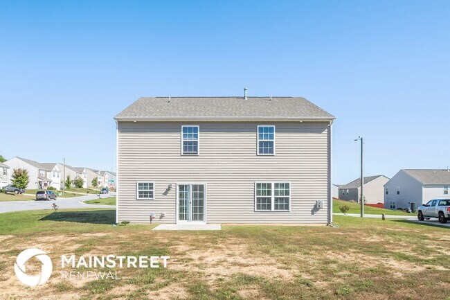 Building Photo - 2710 Pine Cove Dr SW