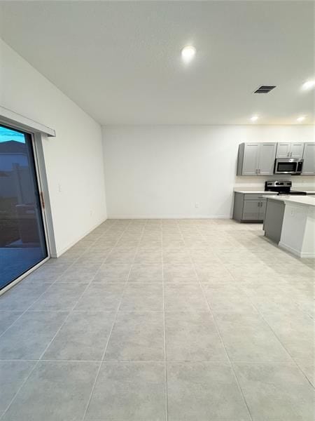 Building Photo - 1304 Drake Rdg Dr