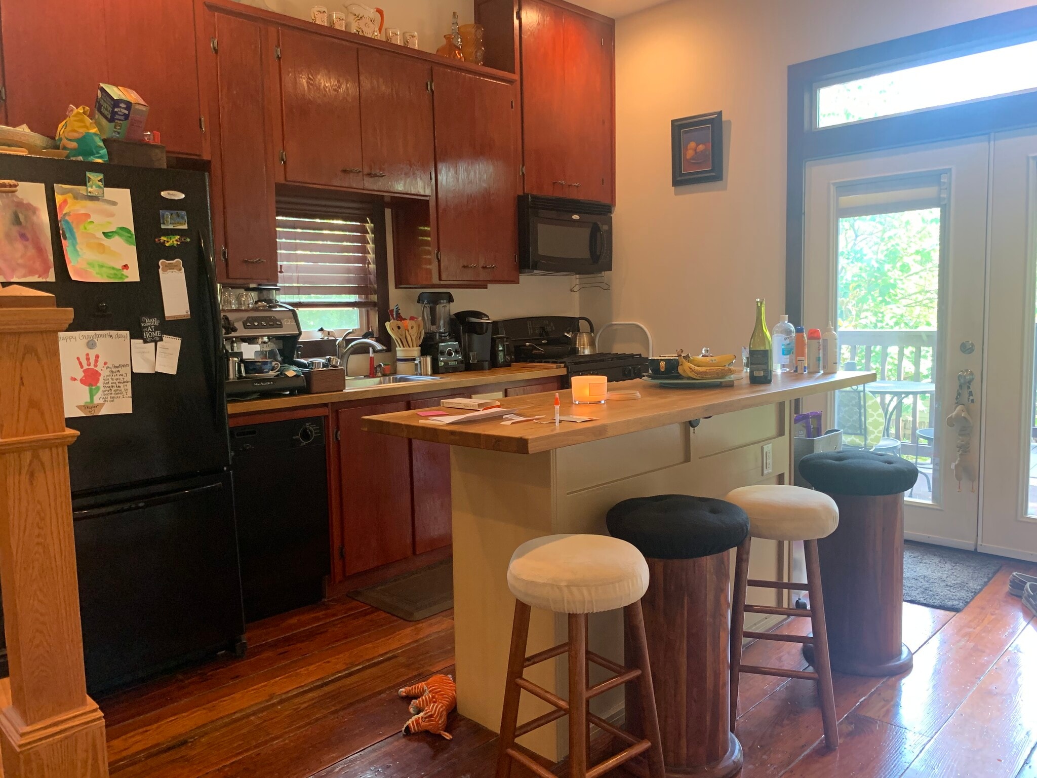 Building Photo - 905 Prospect Ave