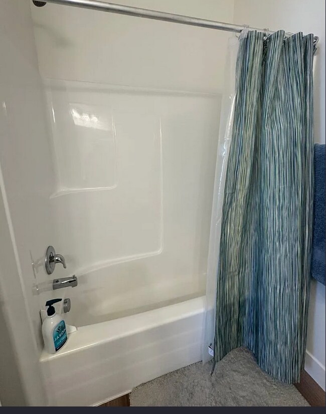 Building Photo - Luxury (partially furnished) condo for rent at Gardner Point Lehi!