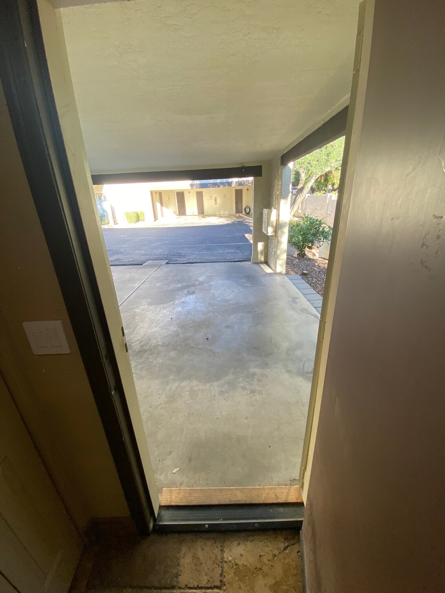 Building Photo - 1802 E Frier Dr