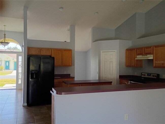 Building Photo - 715 Palaiseau Ct