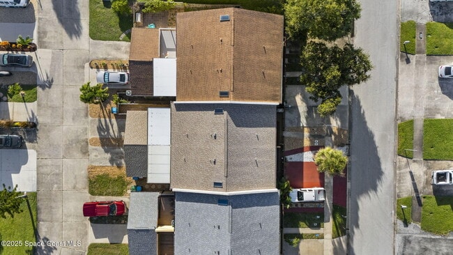 Building Photo - 417 Polk Ave
