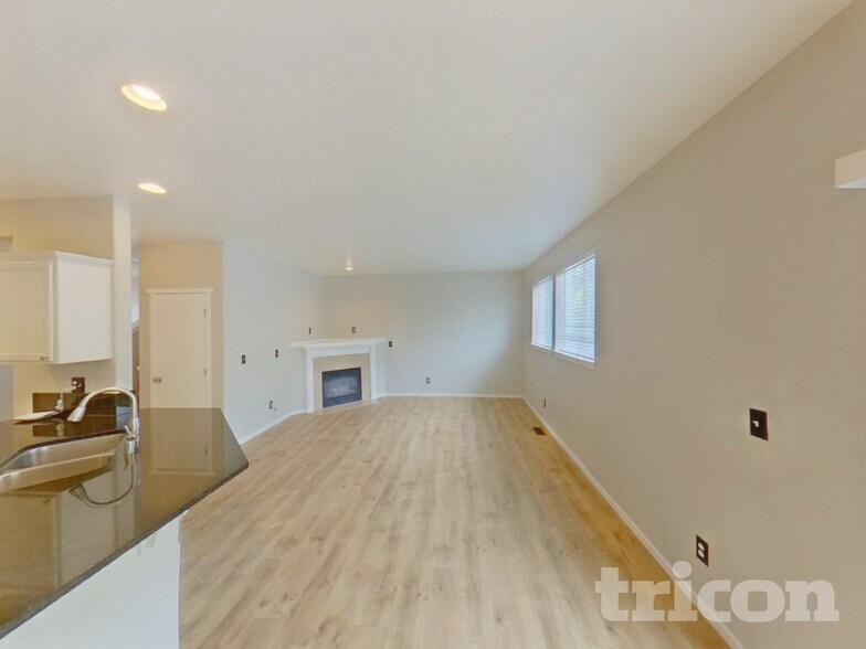 Building Photo - 22540 SE 268th Pl