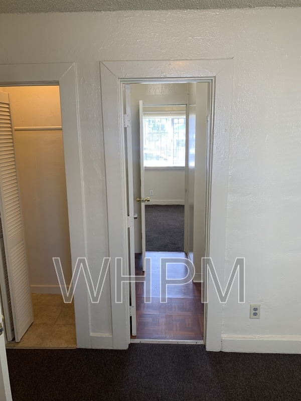 Building Photo - 119-121 W 94th St