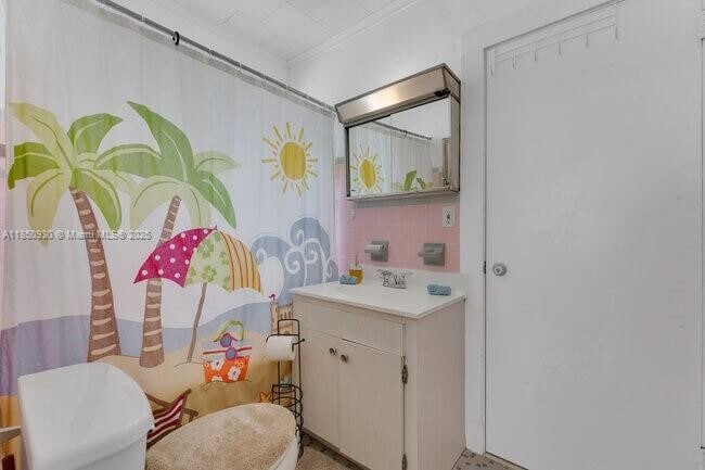 Building Photo - 209 S Palmway