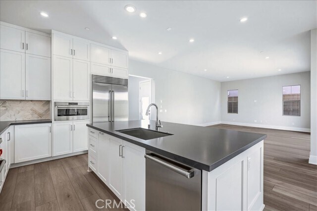 Building Photo - 212 Mistwater