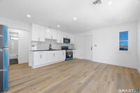 Building Photo - 145 Crystal Ave