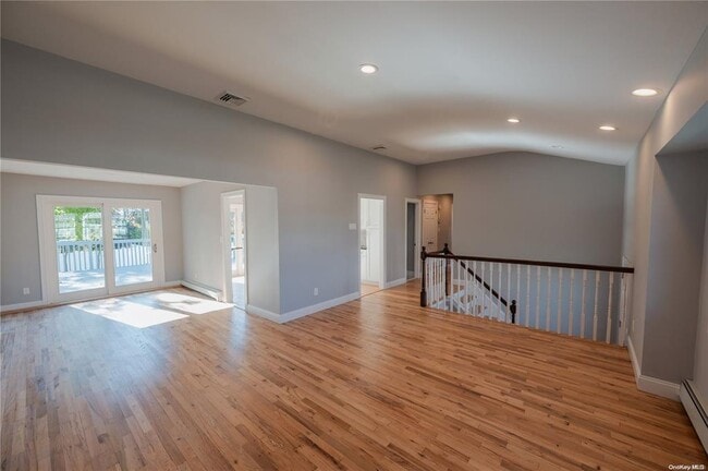 Building Photo - 4 Splitrail Pl