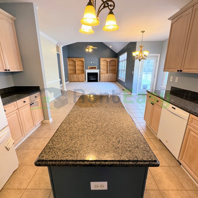 Building Photo - 1325 Meggett Dr