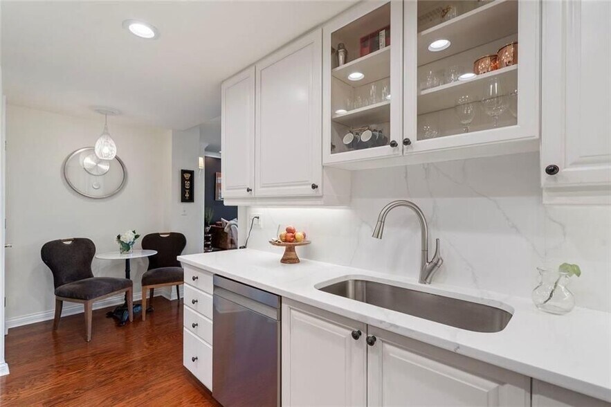 Building Photo - 3636 Habersham Rd NW