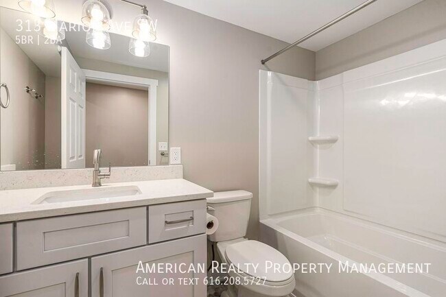 Building Photo - 313 Marion Ave SW