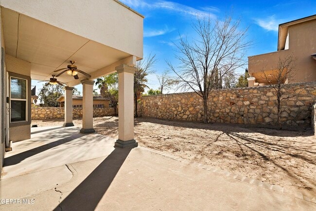 Building Photo - 1315 Olga Mapula Dr
