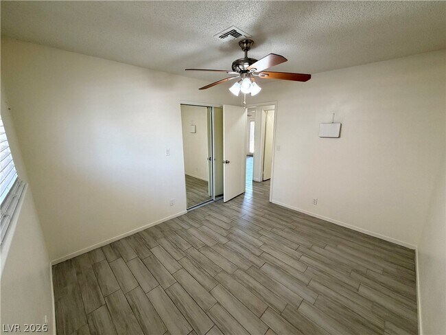 Building Photo - 6200 Cedarwood Ave