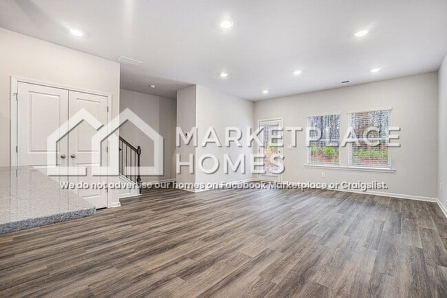 Building Photo - 2117 Avalon Rdg